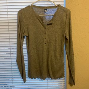 Small Old Navy long sleeve